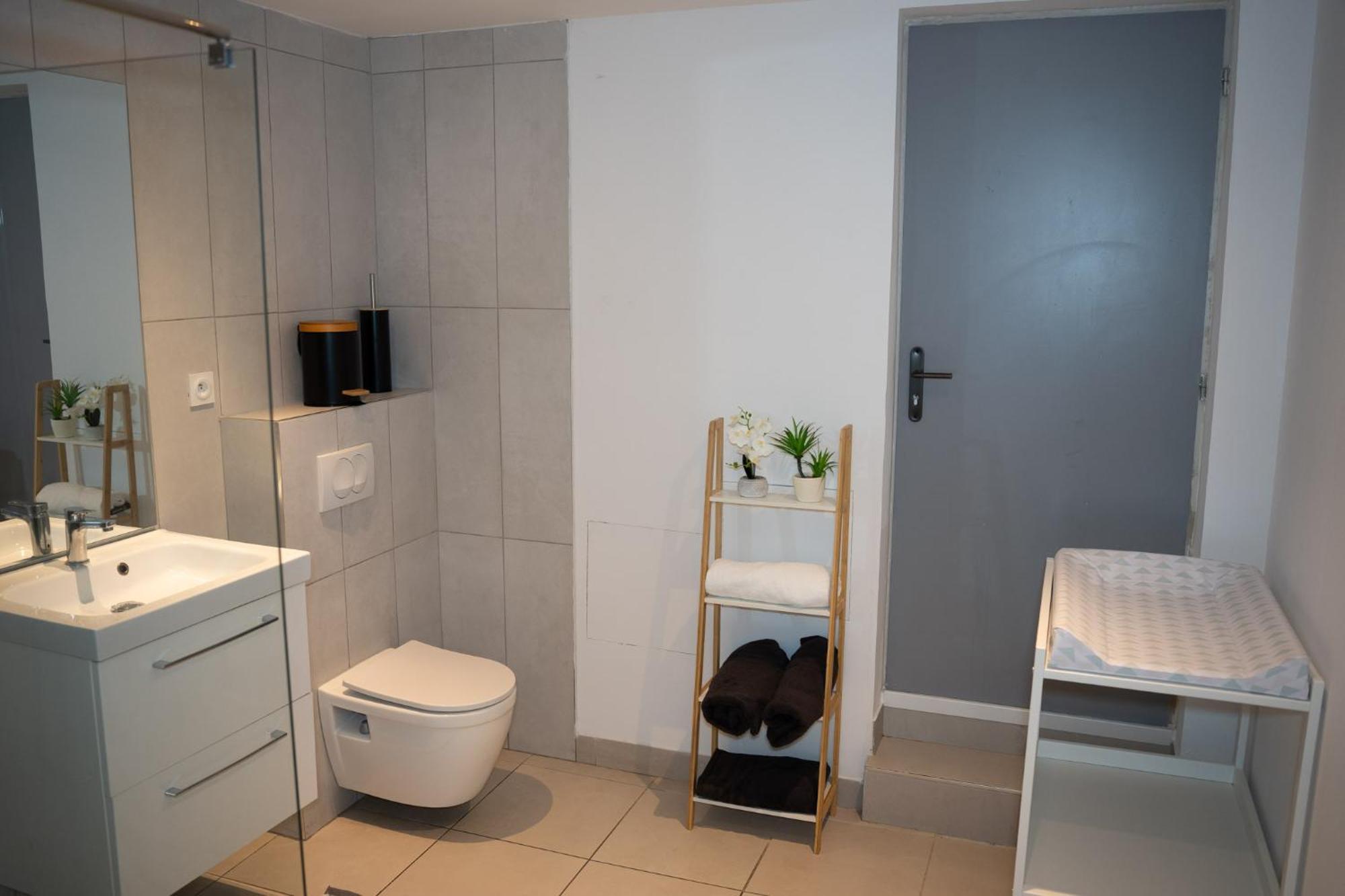 Apartamento Le Bathalzar Villeneuve-d'Ascq Exterior foto